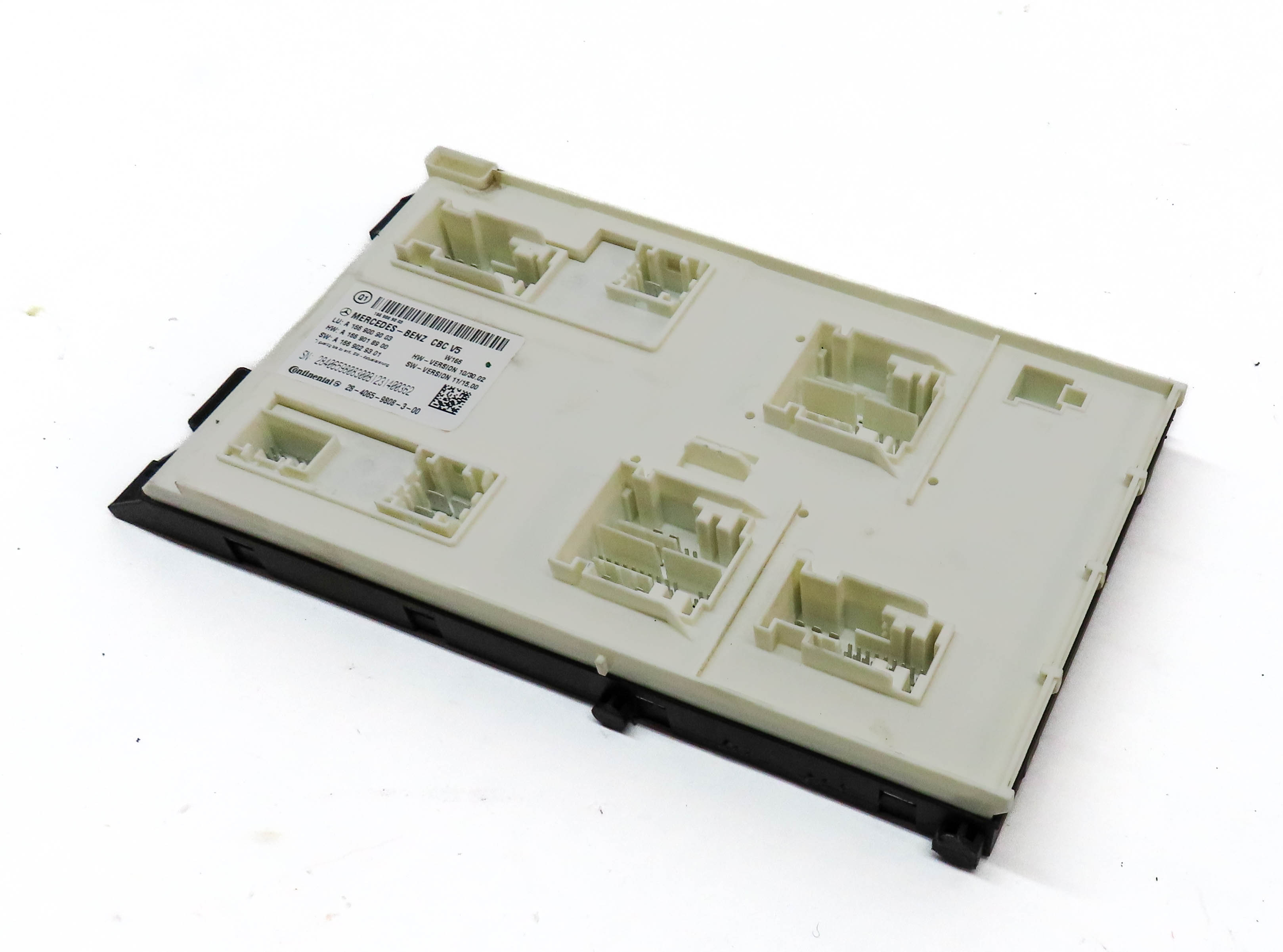 2012 MERCEDES ML350 ML550 ML63 (W166) FRONT SIGNAL ACQUISITION MODULE (SAM) — exact item pictured